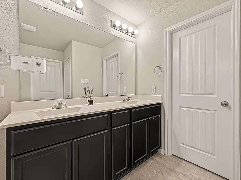 12623 City Village Ln — Photo 26