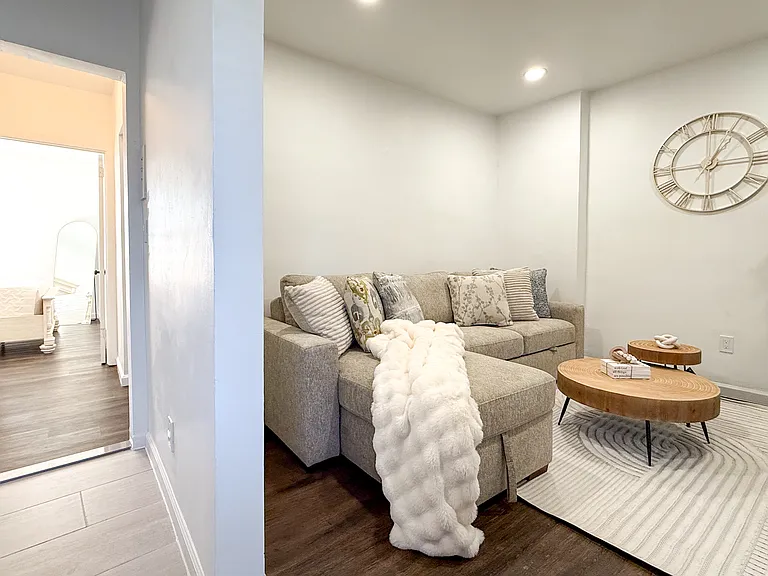 243 Lincoln Ave #3 — Photo 16