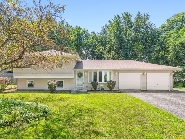3906 W Theodore St, Joliet, IL 60431