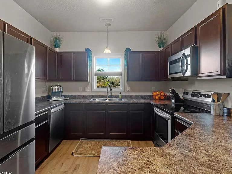 311 Otis Cv #311 — Photo 5