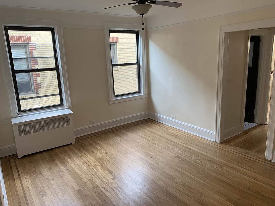 1st image of 4334 42nd St APT 3F