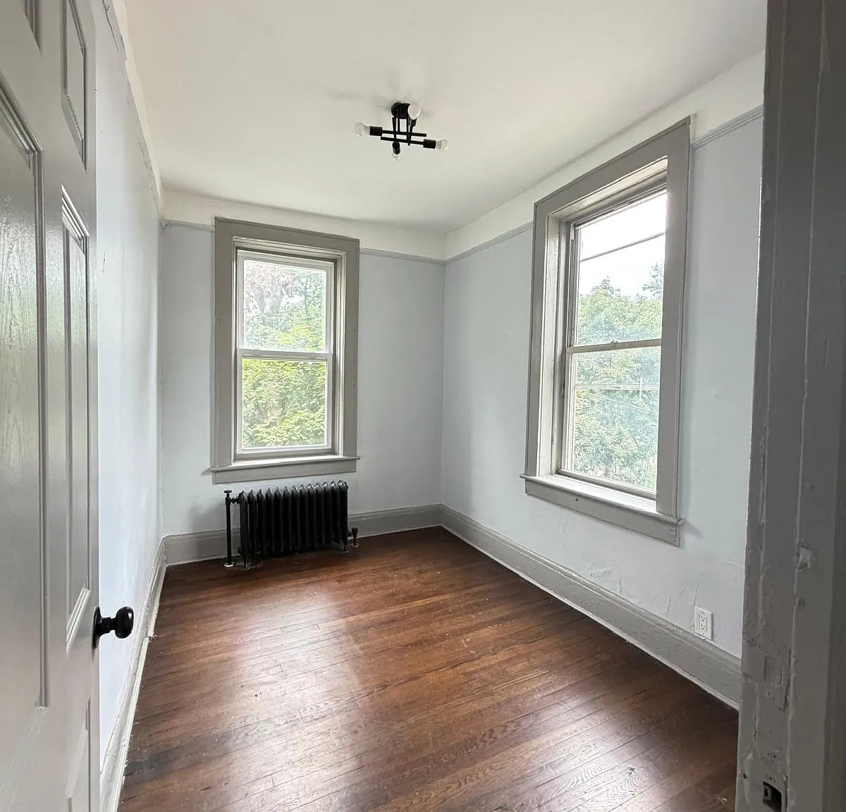 3 bed, 1000 sqft, $2,250 — Photo 4