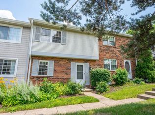 7525 Queen Ann Ct, West Chester, OH 45069