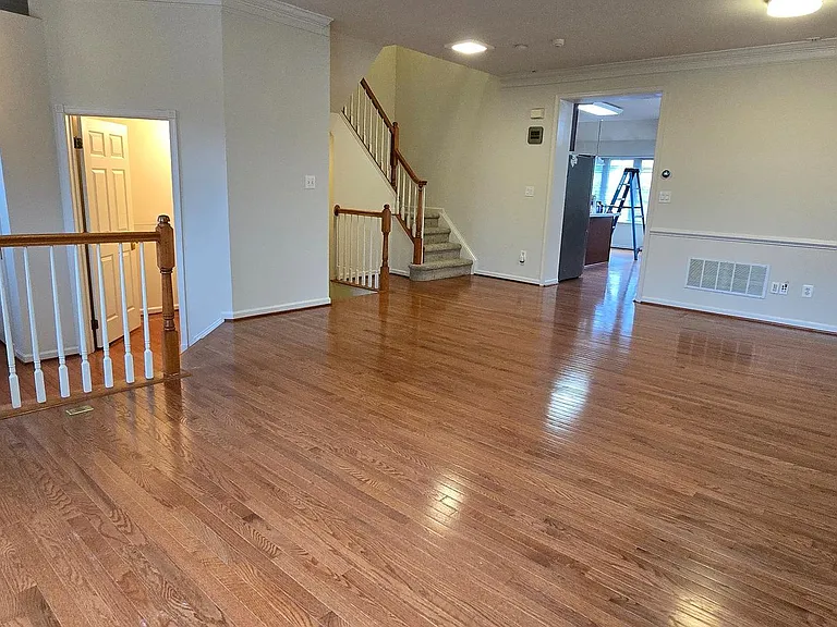 22614 Welborne Manor Sq — Photo 17
