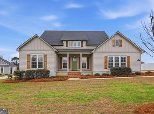 37 Willow Creek Dr, Tifton, GA 31793