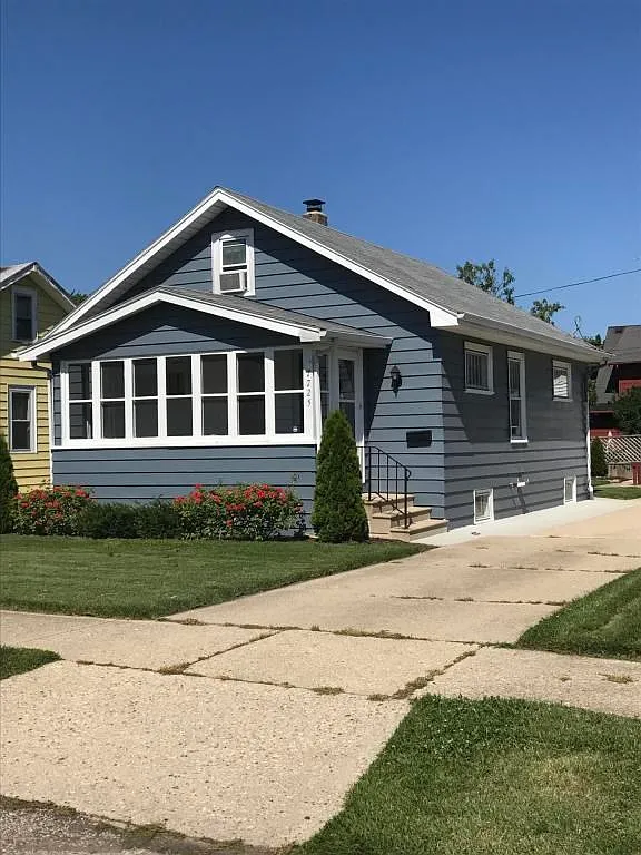 7725 16th Ave photo 1
