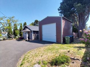 1289 SE Eagle View Ln, Waldport, OR 97394