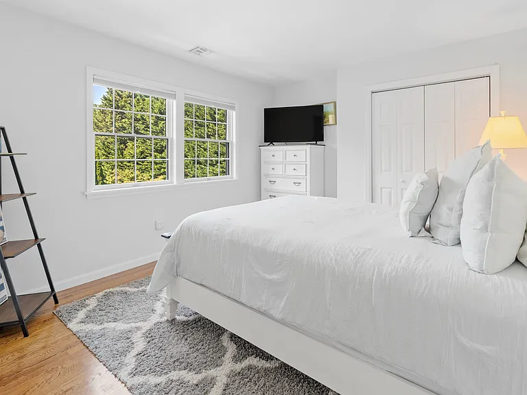 105 Mill Creek Close — Photo 19