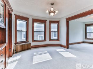 1000 Lincoln Ave, Saint Paul, MN 55105