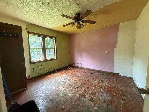 5th image of 2421 County Road 151