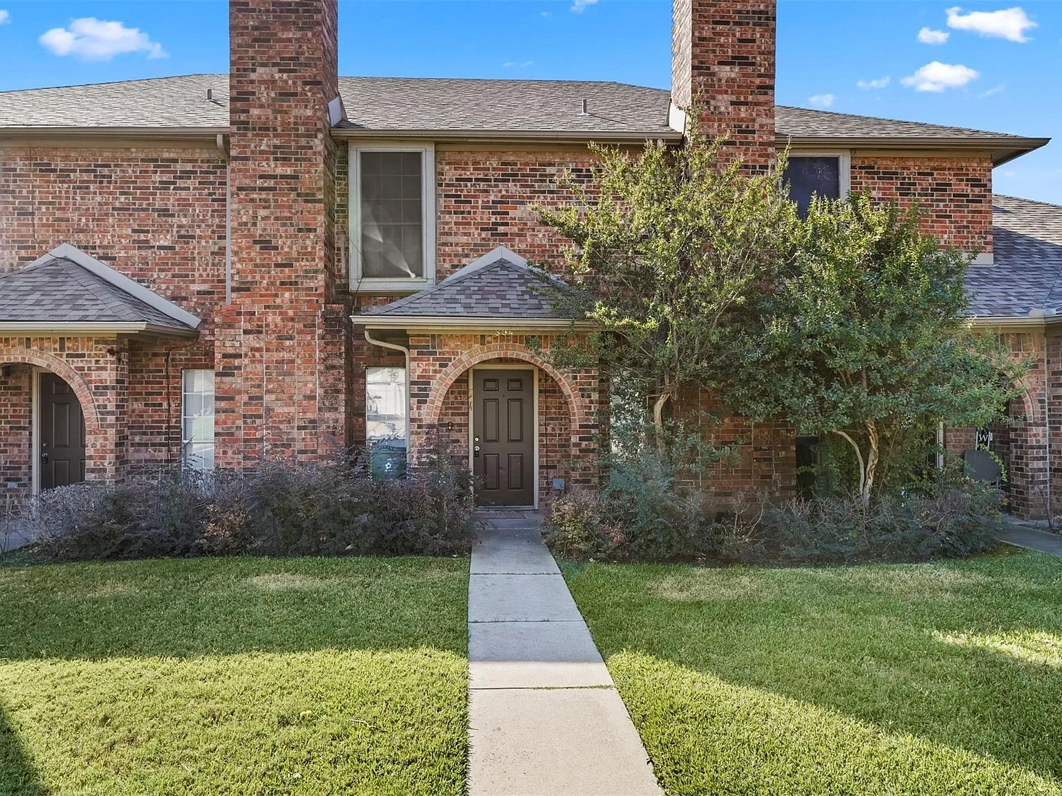 810 Custer St; Arlington 76014 - 1 — Photo 1