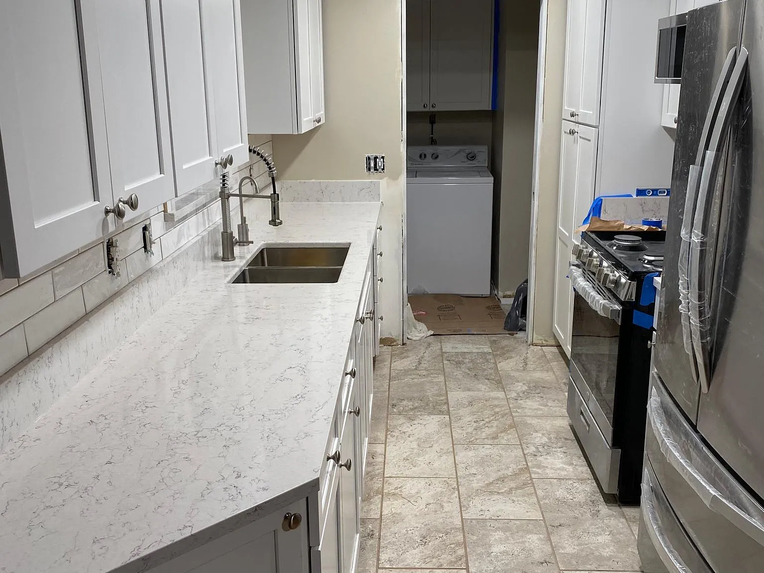 3 bed, 1.5 bath, 1180 sqft, $3,000 — Photo 4