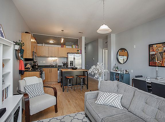 4th image of 2668 N Halsted St APT 504