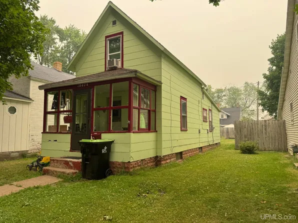 1007-5 Stockbridge Ave, Iron Mountain, MI 49801