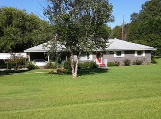 109 Hillcrest Dr, Greenwood, SC 29646