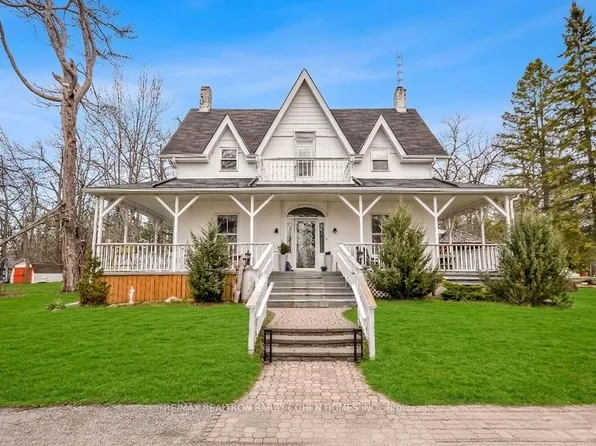 8 Lakeshore Rd E, Oro Medonte, ON L0L 2E0