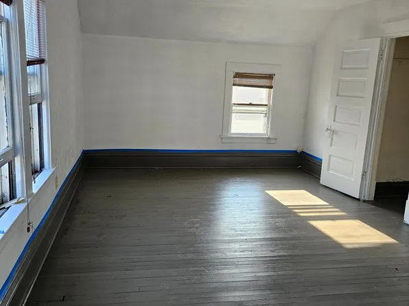 1256 7th St E #2, Saint Paul, MN 55106