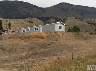 266 Sunset Heights Rd, Salmon, ID 83467