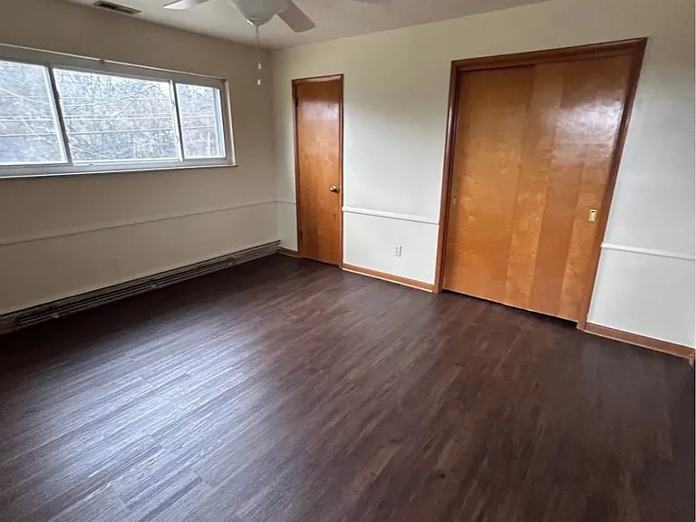 2264 Westwood Northern Blvd #2 — Photo 8