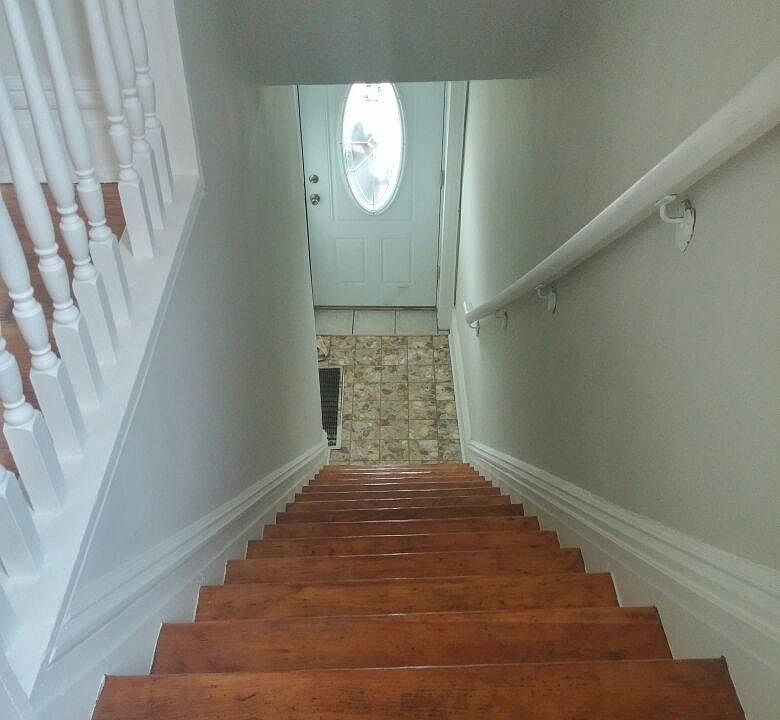Staircase/Entry Foyer