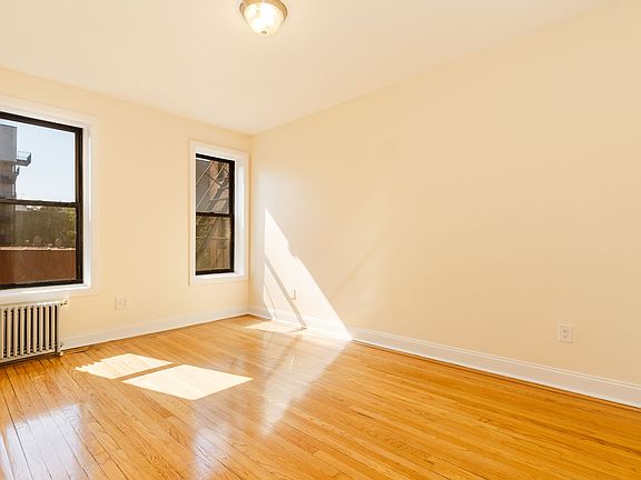 5th image of 135 Clarkson Ave #C4