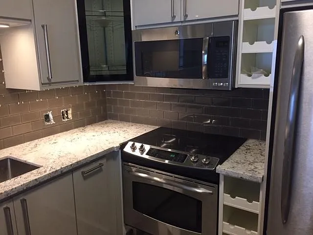 6363 Christie Ave #1911 — Photo 9