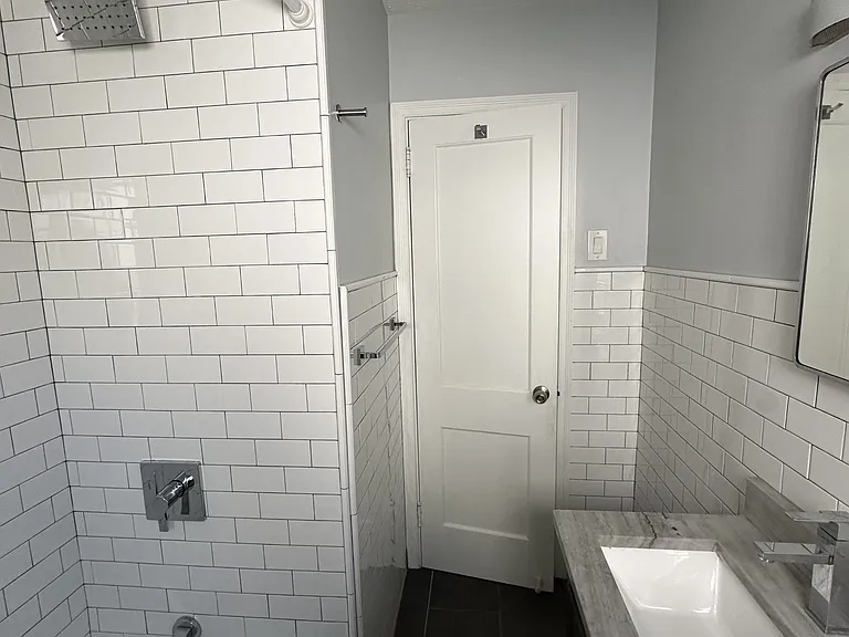 387 E Royal Forest Blvd — Photo 15