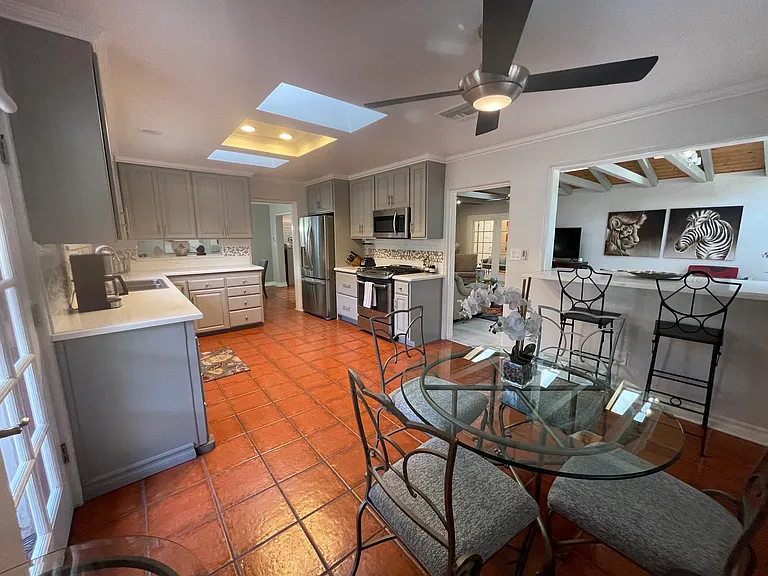13631 Bailey St — Photo 20