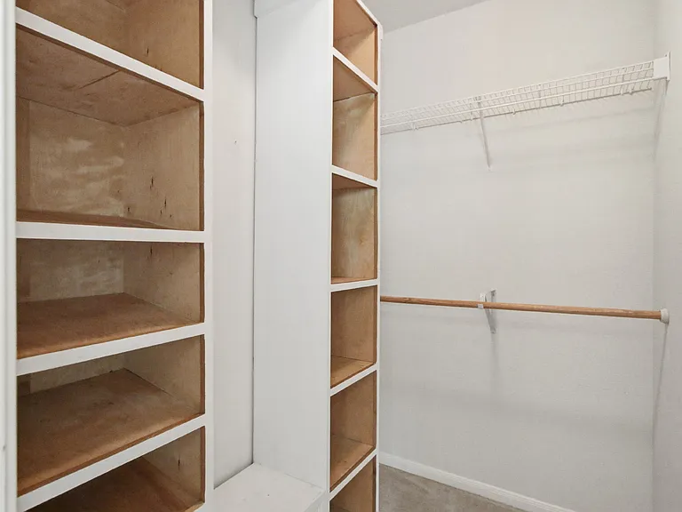 8603 Solano Dr — Photo 20