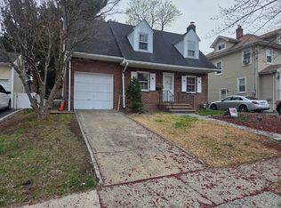 818 Maple Ave #1, Ridgefield, NJ 07657