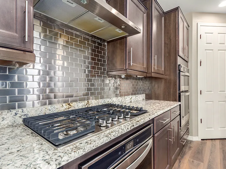 27025 N 69th Ln — Photo 7