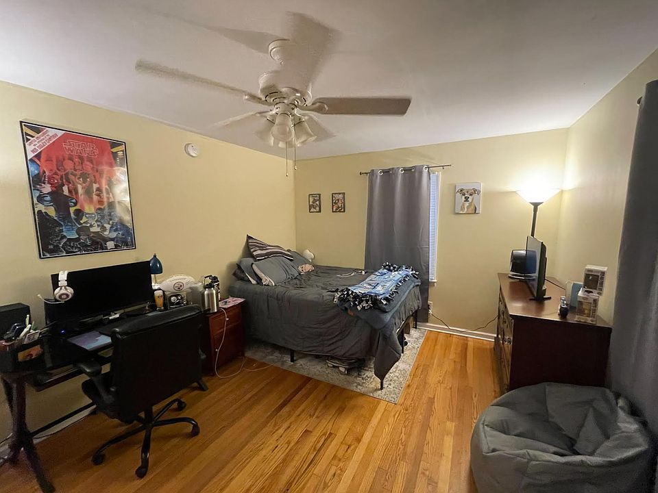 1st image of 206 Andrews Ln