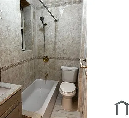 165 Legion St #2 — Photo 3