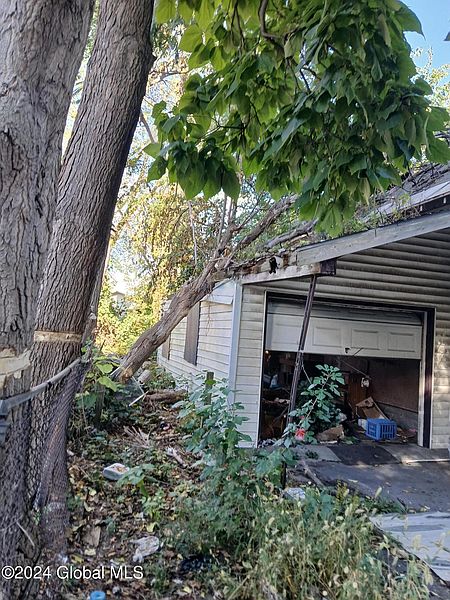 3rd image of 66 Wyllie Street