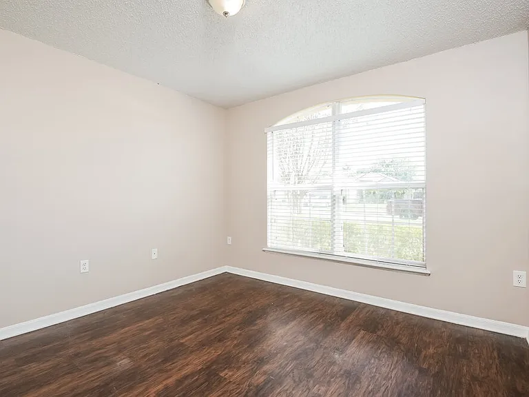 1839 Corner Meadow Cir — Photo 13