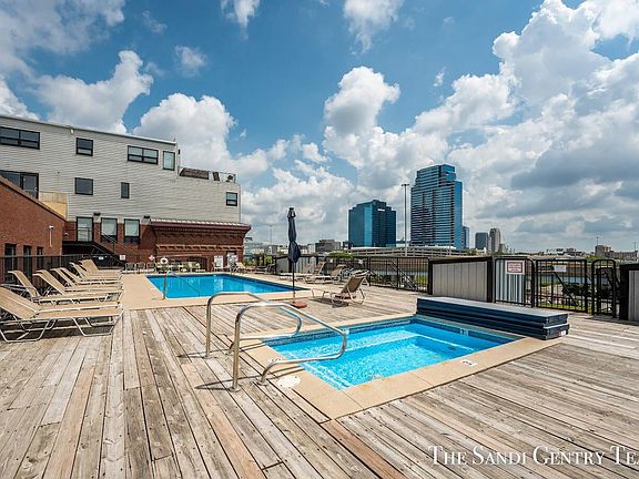 5th image of 600 Broadway Ave NW APT 230