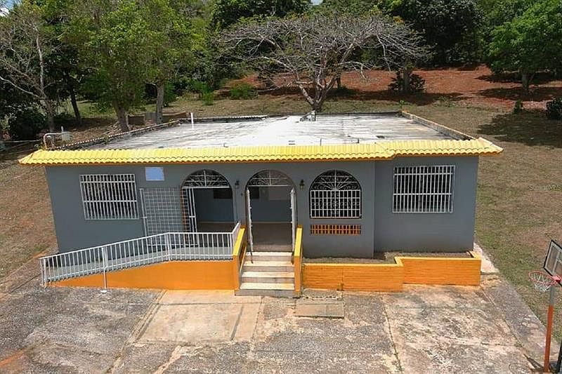 Carr 160 Km 2.0 Almirante Norte Calle Esperanza, Vega Baja, PR 00693