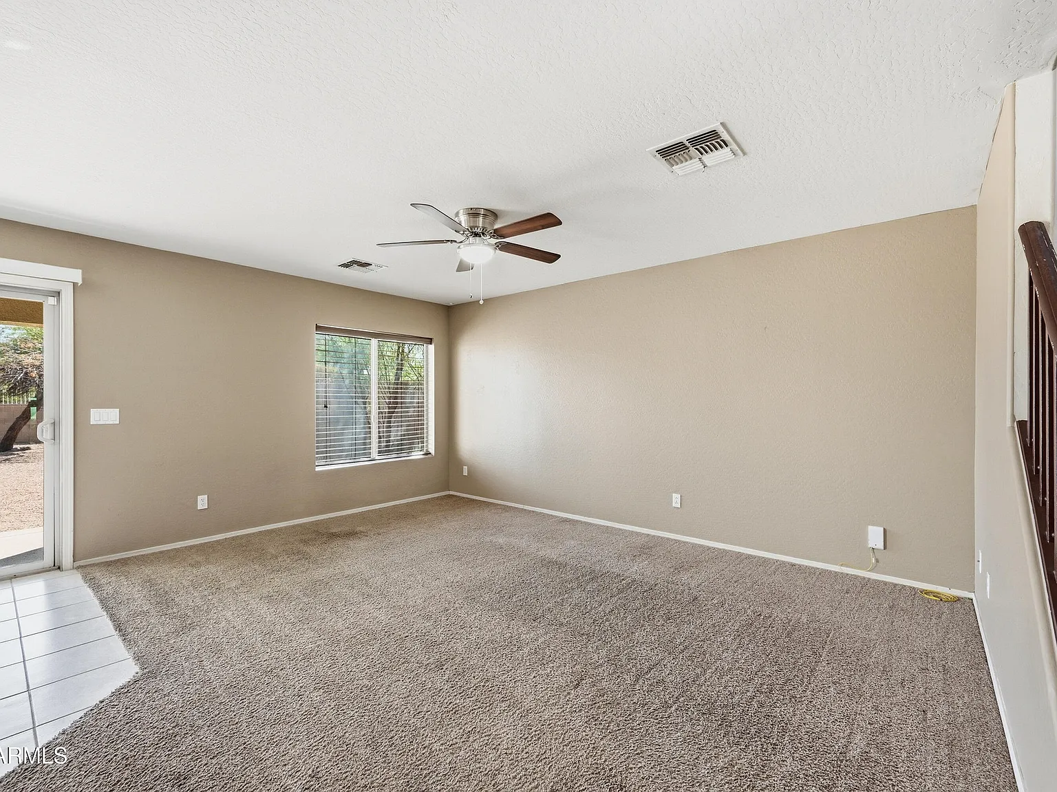 4 bed, 2.5 bath, 1978 sqft, $2,150 — Photo 4