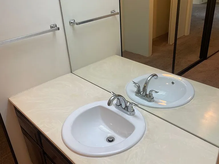 248 Hartnell Pl — Photo 18