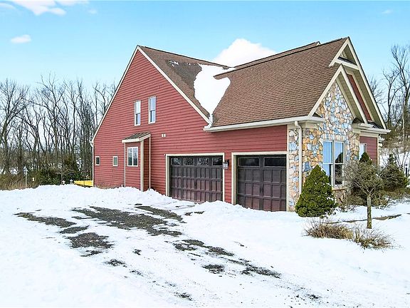 3rd image of 85 Ryans Ln