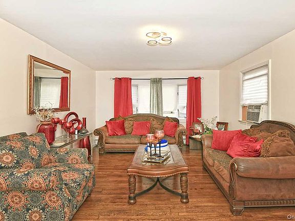 4th image of 32 Coolidge Street