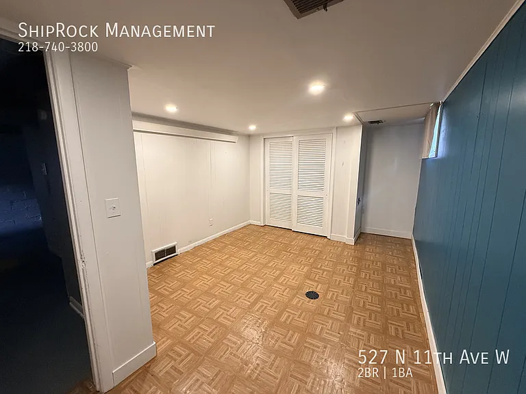 527 N 11th Ave W — Photo 11