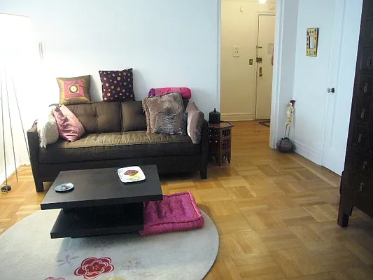 Sold by Barshay Brokerage | media 19