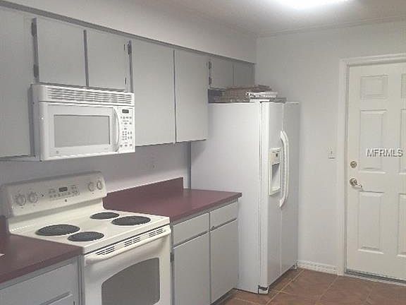 5th image of 10415 N Pawnee Ave