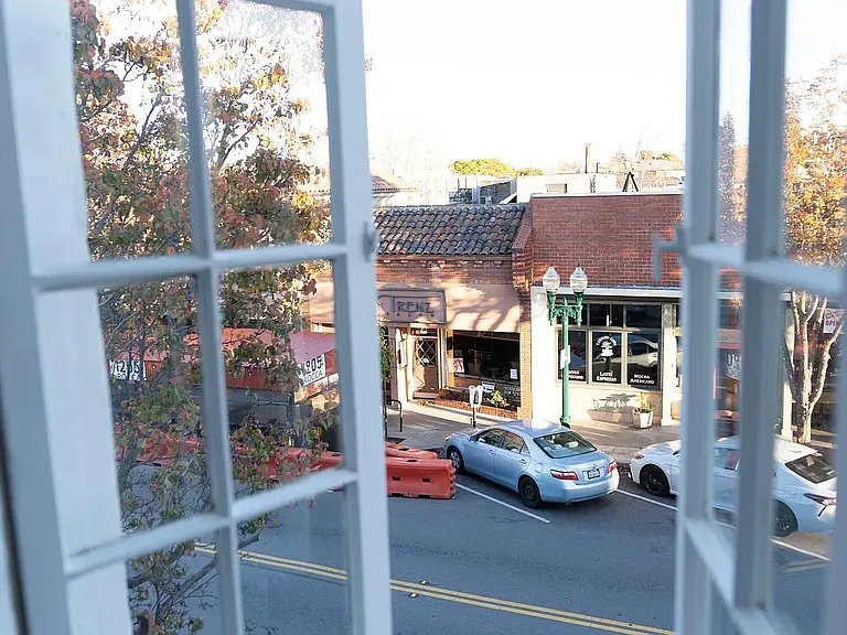 1226 Broadway #1 — Photo 9