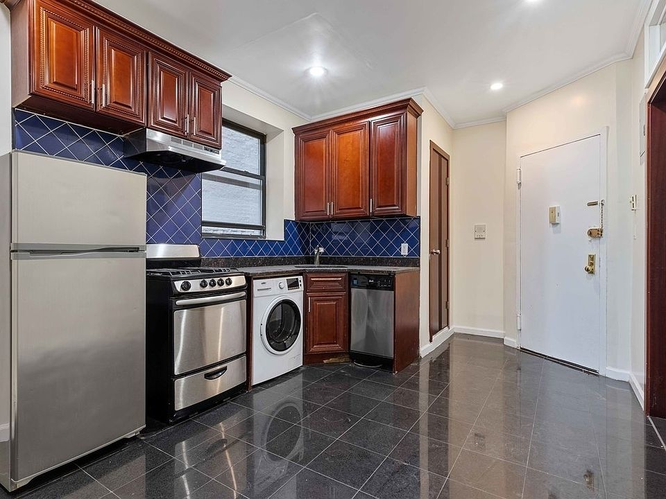 1st image of 120 W 109th St #3R1