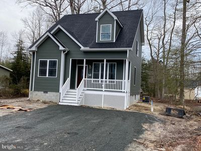 4 Frontier Dr, Ocean View, DE, 19970