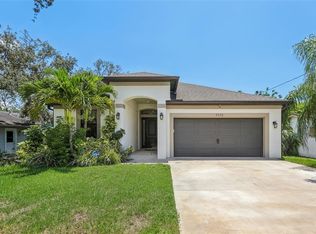 1112 E Boyer St, Tarpon Springs, FL 34689