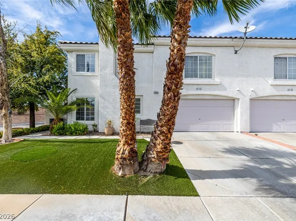 2906 Rockfalls Ln, Henderson, NV 89074