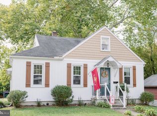 418 S Walnut St, Lititz, PA 17543